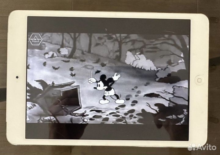 Планшет apple iPad mini 16 Gb