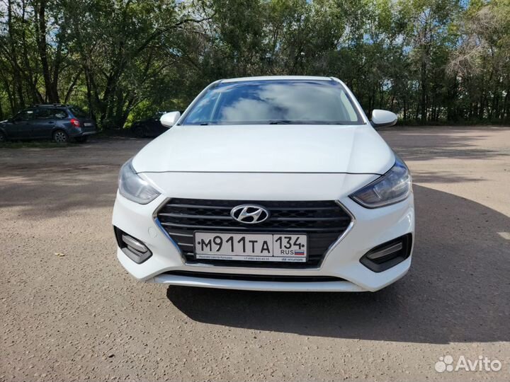 Аренда Авто под Такси на Газу Hyundai Solaris