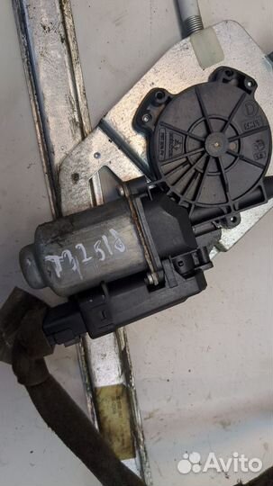 Стеклоподъемник электрический Renault Scenic, 2004