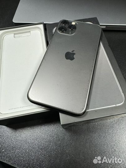 iPhone 11 Pro, 64 ГБ