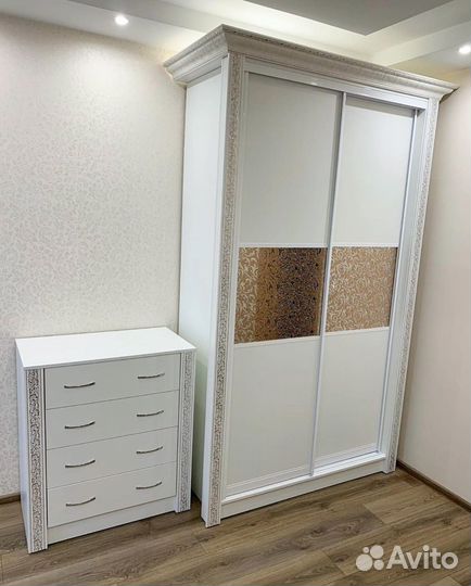 Шкафы купе на заказ. Нестандартные решения