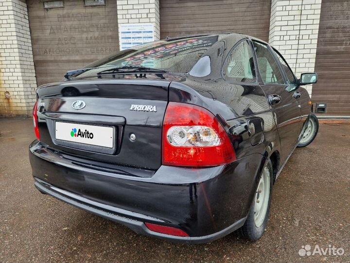 LADA Priora 1.6 МТ, 2010, 200 000 км