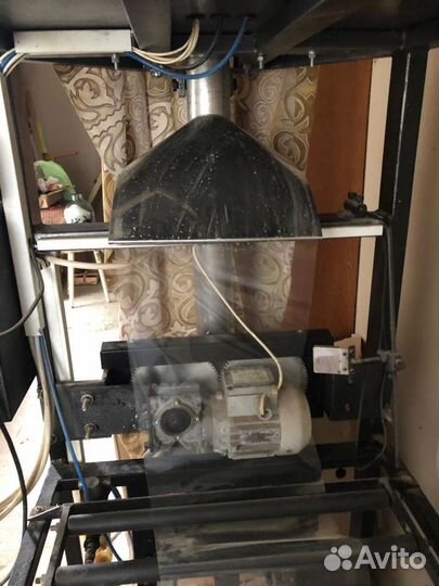 Фасовочно-упаковочный аппарат тпа-1200ра