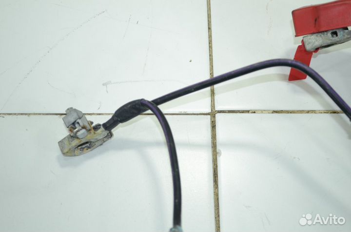 Клеменный контакт Ford Escape 2 3.0 2010