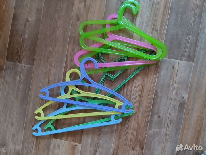 Плечики для детской одежды