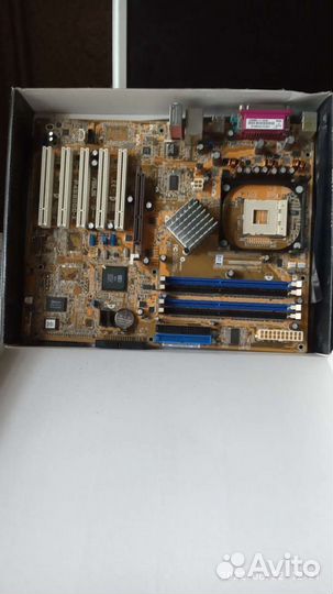 Материнская плата