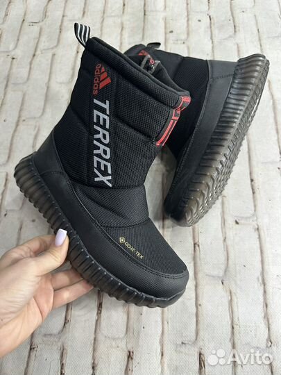 Дутики женские Adidas Terex