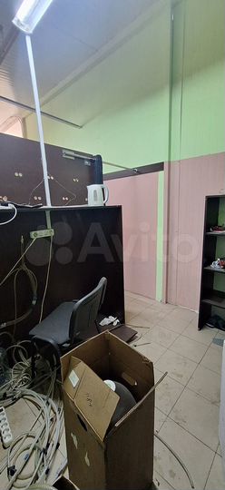 Торговая площадь, 13 м²