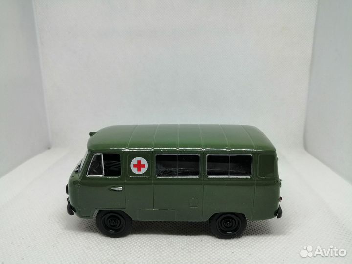 Модель уаз-450А «Санитарный»