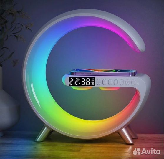 Умная атмосферная лампа с беспроводной зарядкой