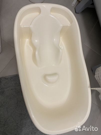 Ванночка для купания с горкой