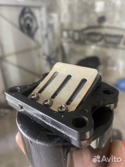 Клапан лепестковый Honda DIO AF18/24/27/28