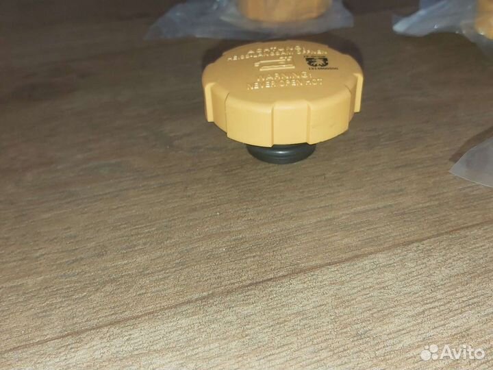 Крышка расширительного бочка Opel Astra h