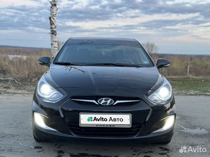 Hyundai Solaris 1.6 AT, 2011, 246 000 км