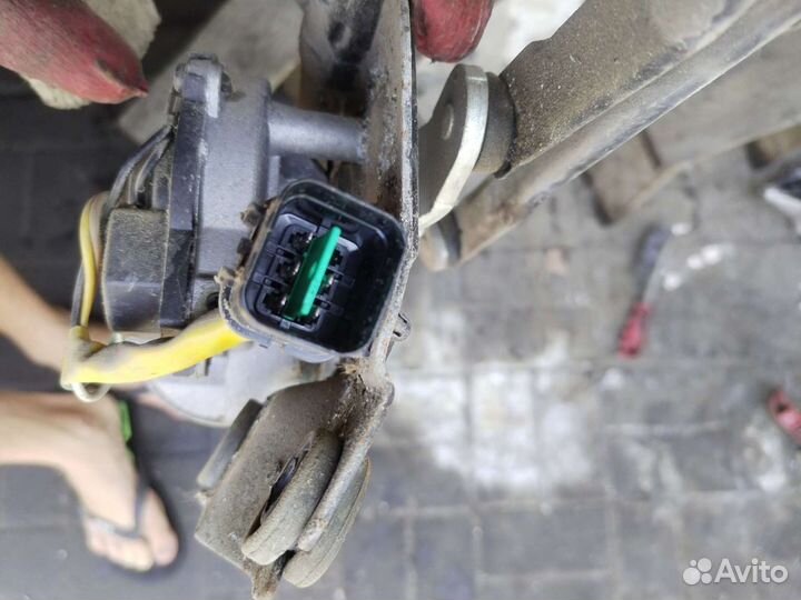 Трапеция дворников хендай гетц 2007 г