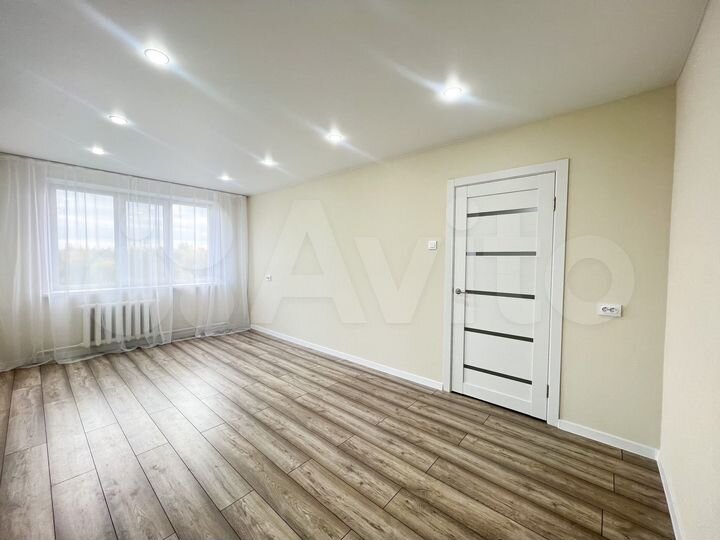 2-к. квартира, 50,4 м², 9/9 эт.