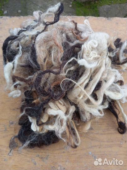 Шерсть овечья