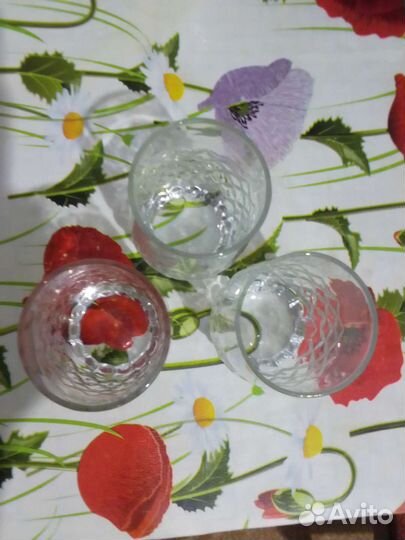 Стеклянные стаканы