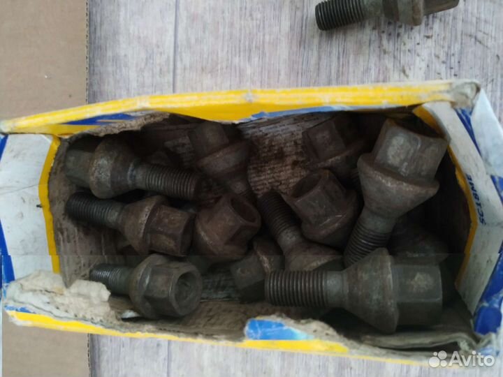 Колесные болты peugeot boxer, jumper, ducato