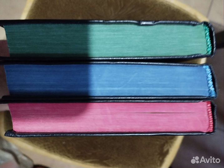 Три тома Тысяча и одна ночь