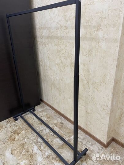 Вешалка напольная