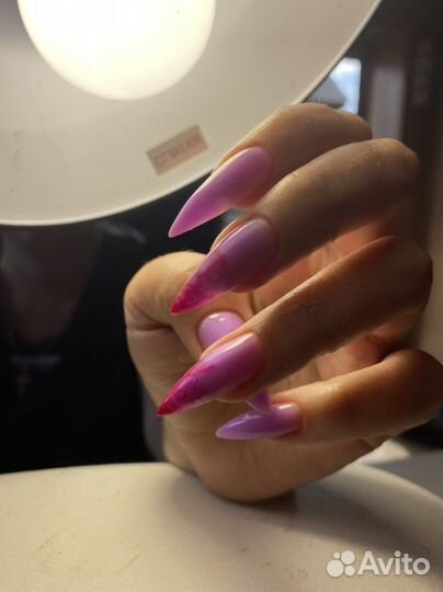 Наращивание ногтей на дому