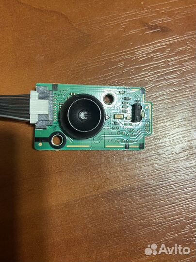 Samsung ue32eh4000w ик-порт, кнопка включения