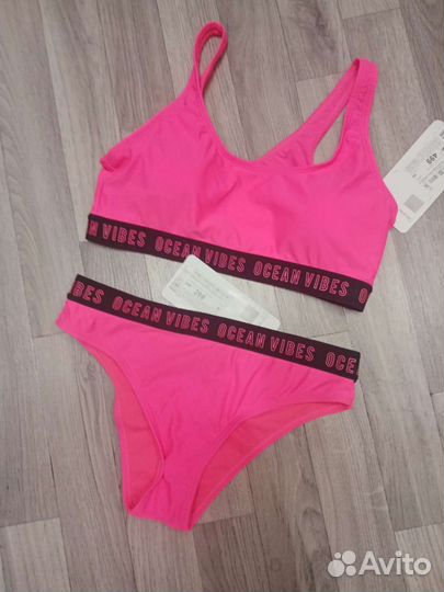 Купальник новый р. 42-44 с биркой