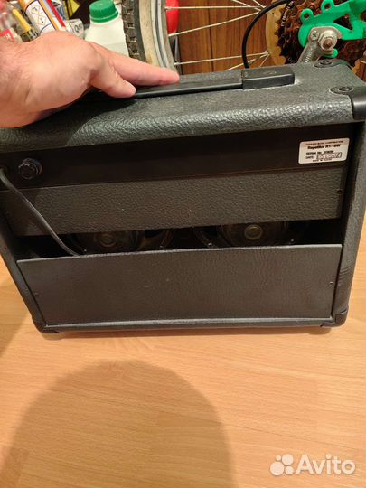 Гитарный комбоусилитель yerasov r1-10w