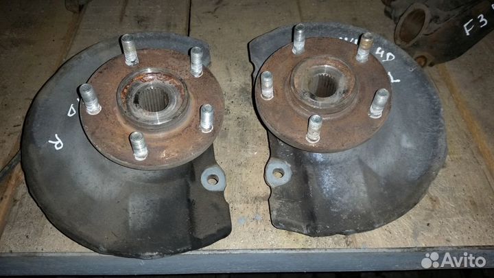 Кулак поворотный Mitsubishi Lancer Outlander