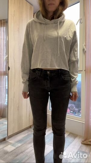 Толстовка женская короткая