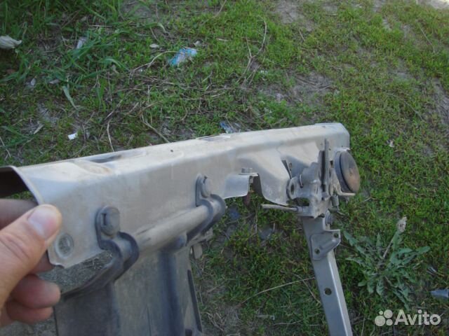 Витц Рамка радиатора Toyota Vitz 99-05