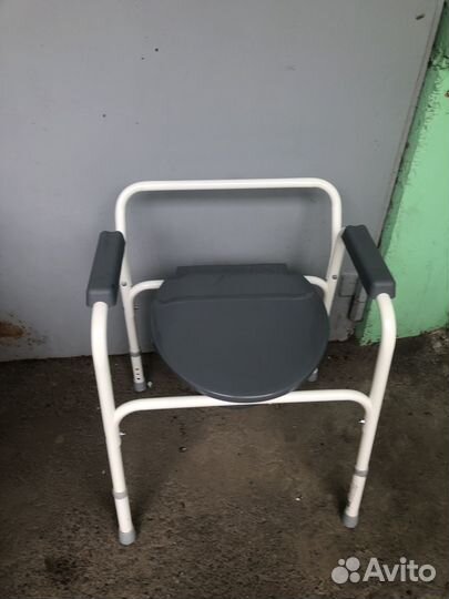 Стул туалет для пожилых и инвалидов
