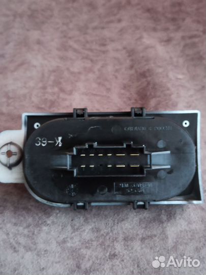 Блок, модуль управления светом LADA Priora