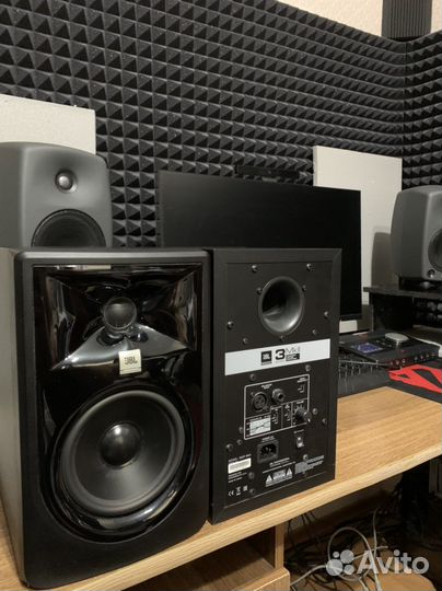 Студийные мониторы jbl 305 mkii
