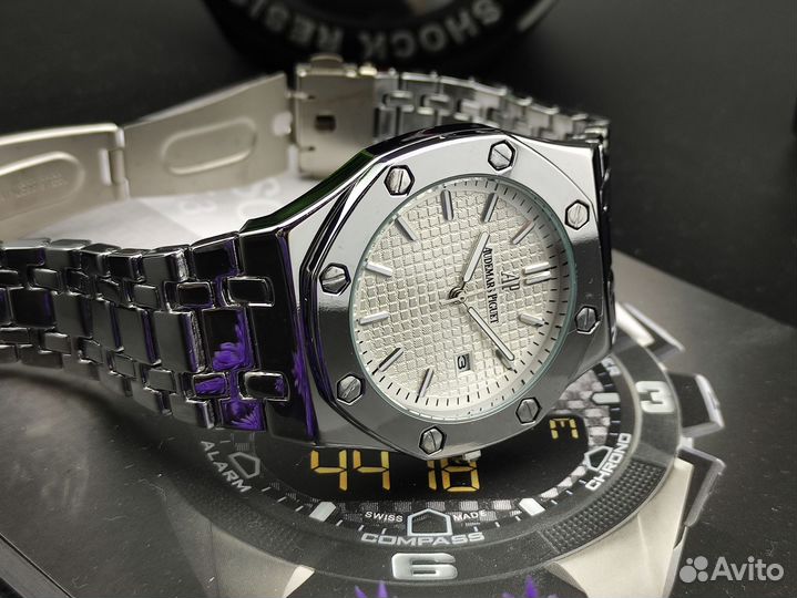 Наручные часы Audemars Piguet octagonal