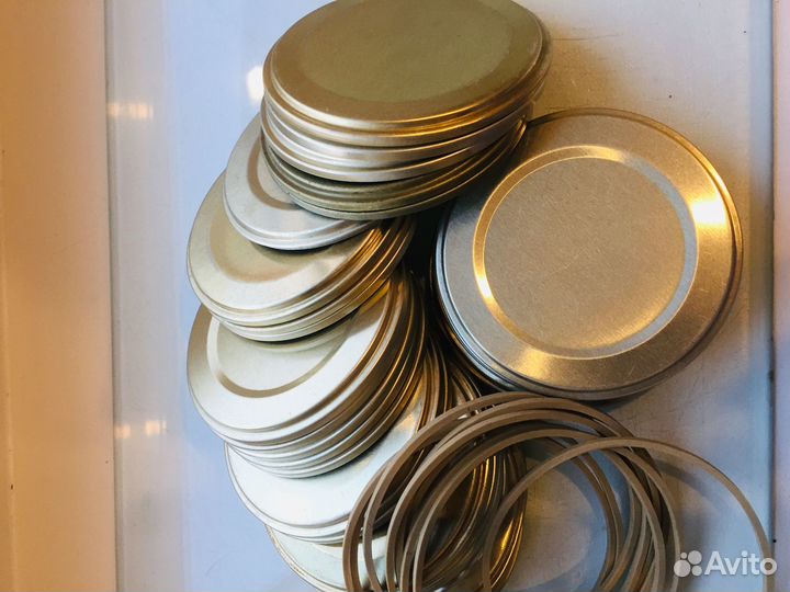 Продаётся ключ для закрутки банок