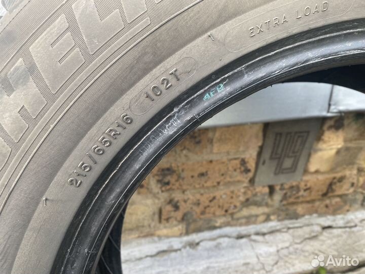 Michelin X-Ice North 3 215/65 R16 102H