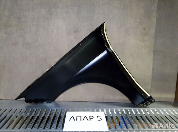 Крыло переднее правое Mercedes GLE W166 11-15