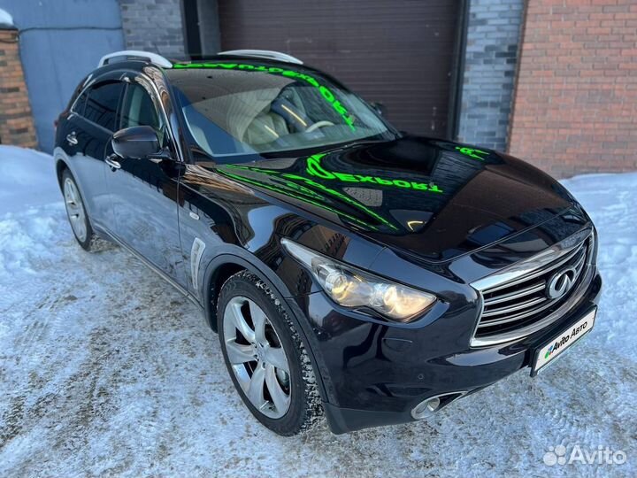 Infiniti FX37 3.7 AT, 2011, 220 000 км