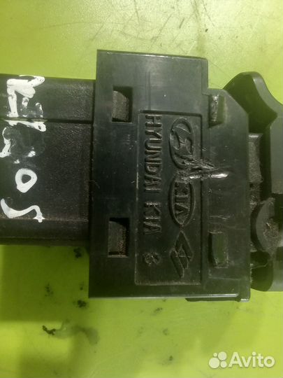 Кнопка стеклоподъёмника для Kia Sorento 2002-2009