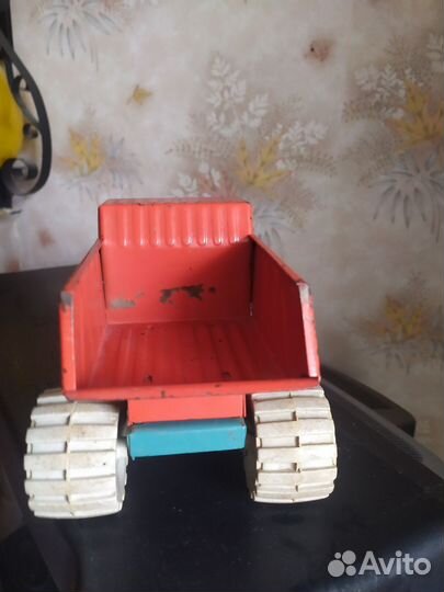 Игрушечная машина СССР