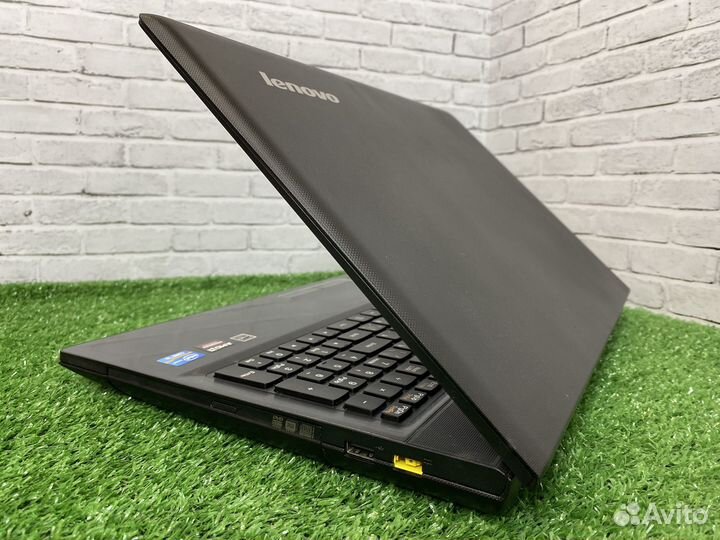 Игровой ноутбук Lenovo на i3 с гарантией