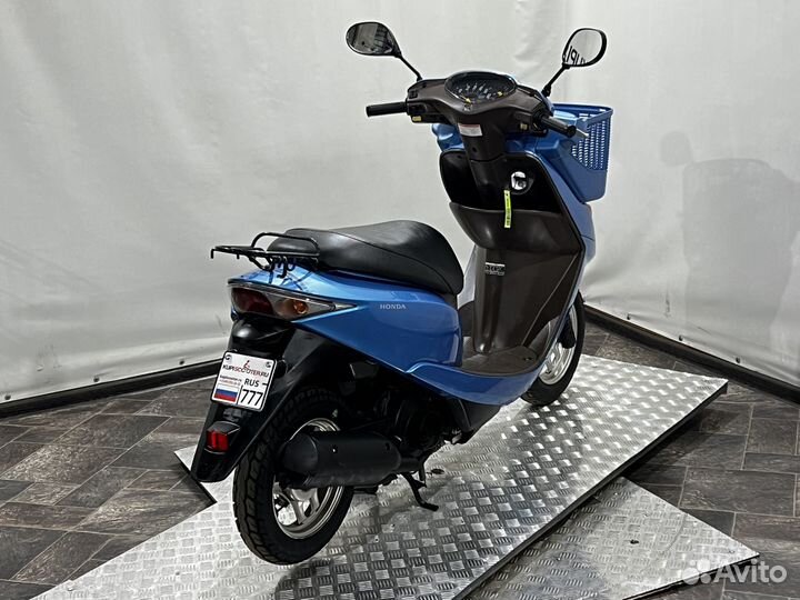 Скутер Honda Dio Cesta