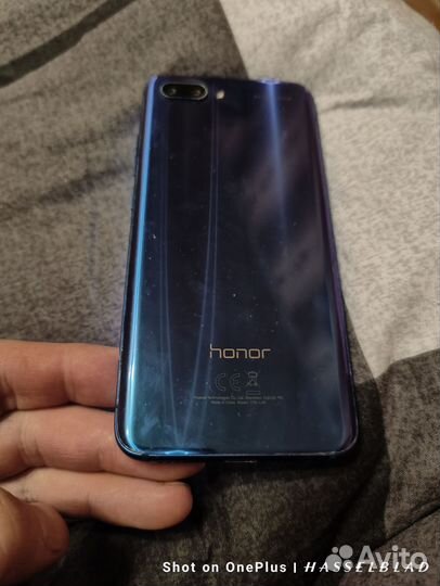 HONOR 10, 4/64 ГБ