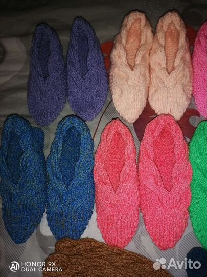 Вязаные следочки и носки