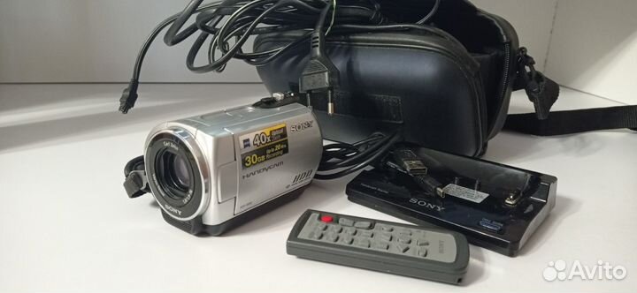 Видеокамера Sony handycam DCR-SR42
