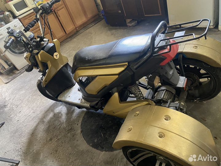 Электрический трицикл