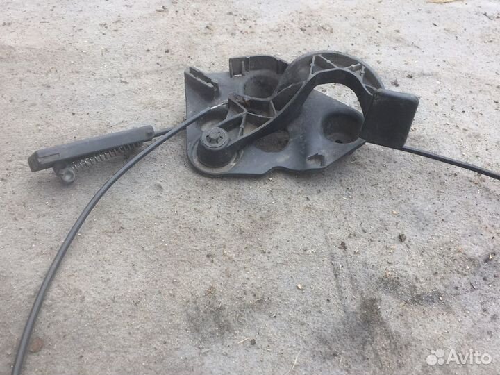 Трос капота Audi A8 D3