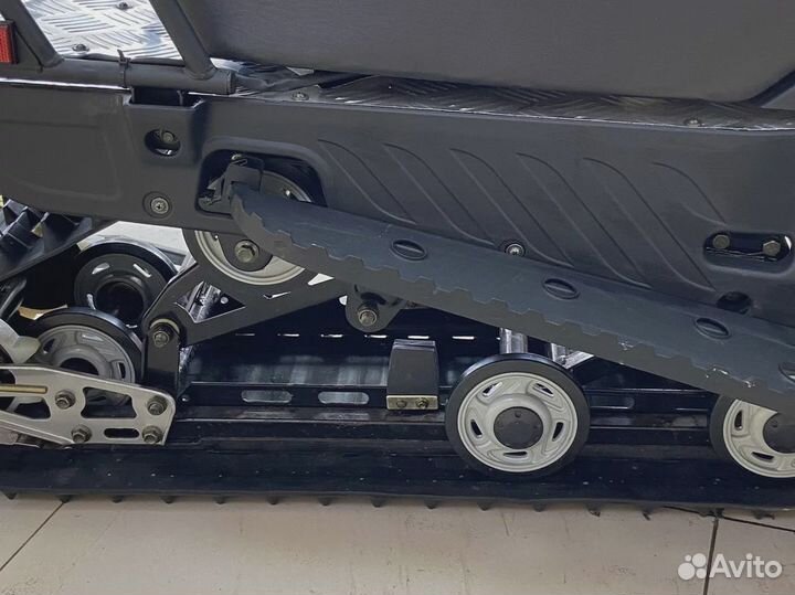 Снегоход Avantis Capitan 150 Витрина